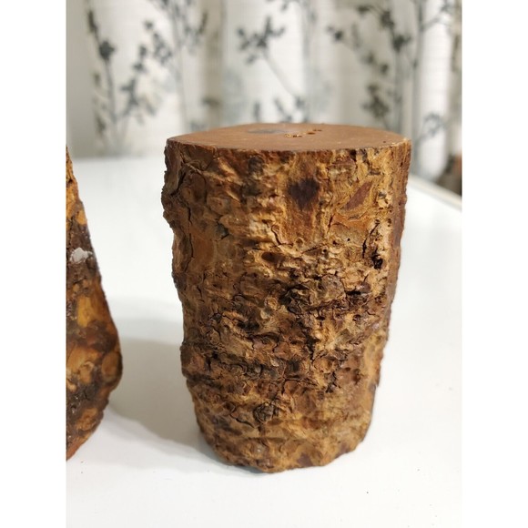 Vintage Unbranded Salt And Pepper Shakers Made From Natural Wood With Corks - Picture 10 of 10